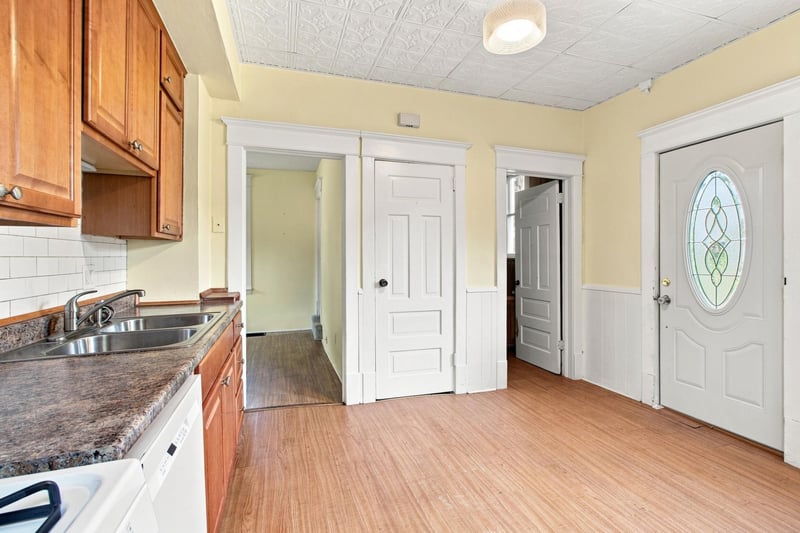 190 Annapolis St E, West Saint Paul, MN 55118
