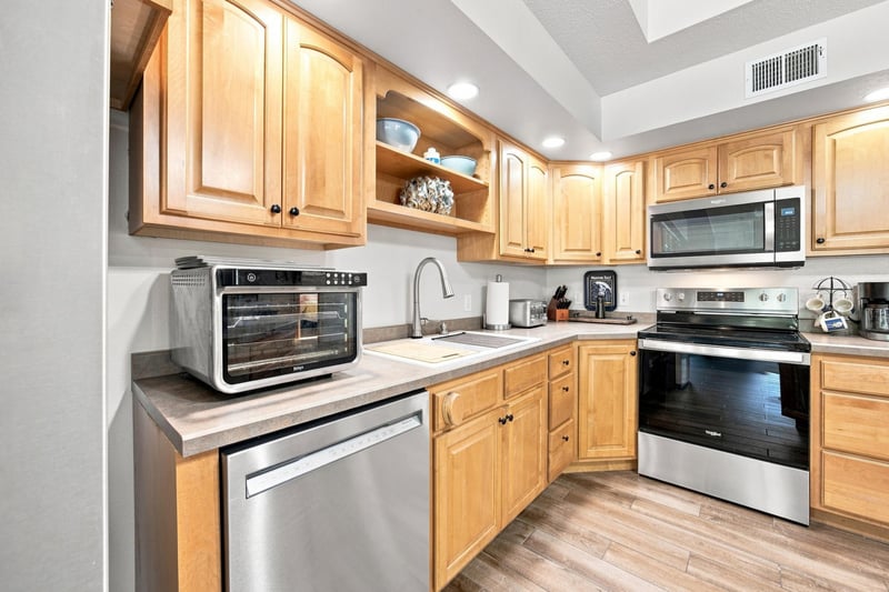 1815 Bridgeview Blvd, Detroit Lakes, MN 56501