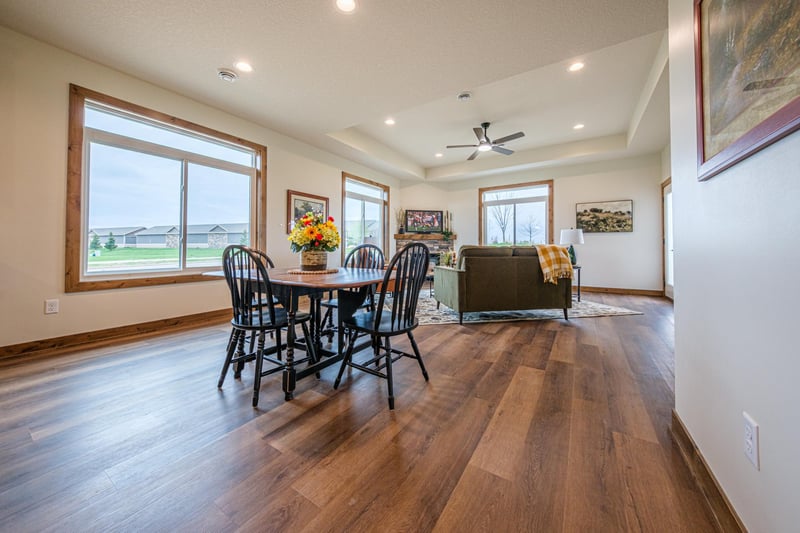 1344 Bradford St SE, Hutchinson, MN 55350