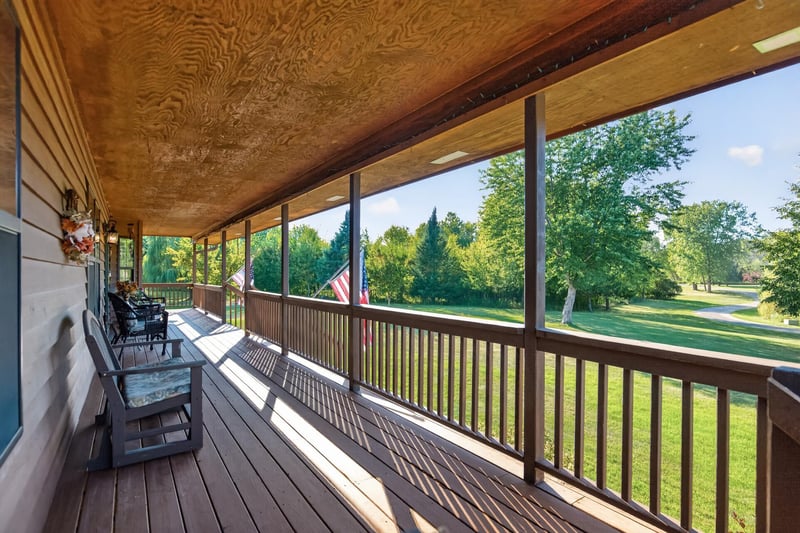21245 Gypsy Valley Rd, Nowthen, MN 55303