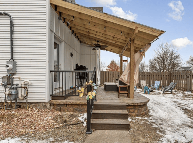 1080 Lafayette Ave, Lafayette, MN 56054