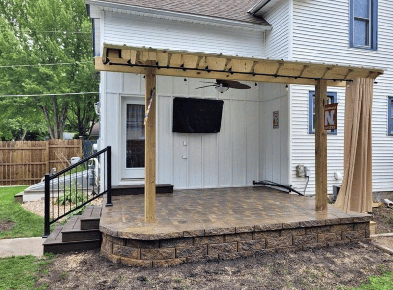 1080 Lafayette Ave, Lafayette, MN 56054