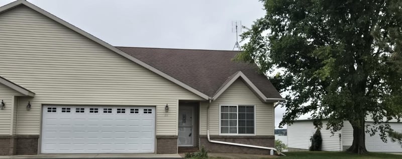 211 W Lake St, Parkers Prairie, MN 56361
