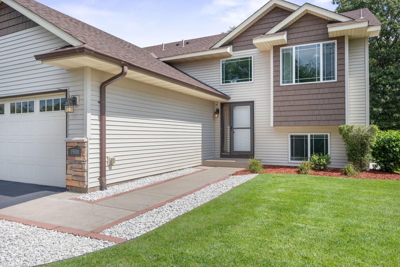 13001 Van Buren St NE, Blaine, MN 55434