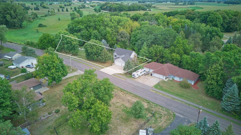 5600 Imhoff Ave SW, Howard Lake, MN 55349