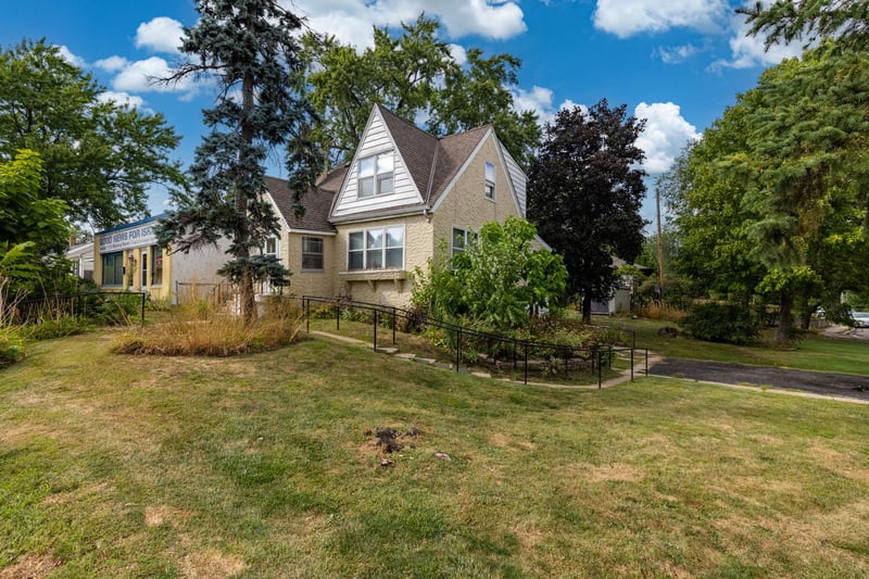 6404 Minnetonka Blvd, Saint Louis Park, MN 55426