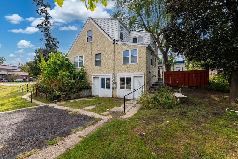 6404 Minnetonka Blvd, Saint Louis Park, MN 55426