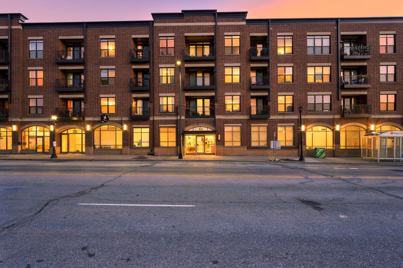 15 E Franklin Ave #210, Minneapolis, MN 55404