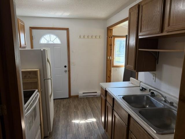 323 S Donnelly Ave, Litchfield, MN 55355