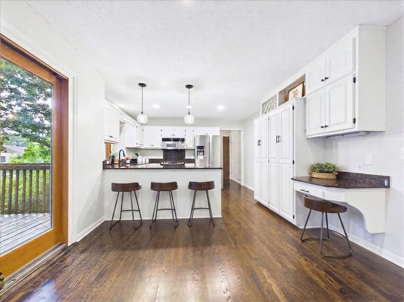 4195 Norma Ave, Arden Hills, MN 55112