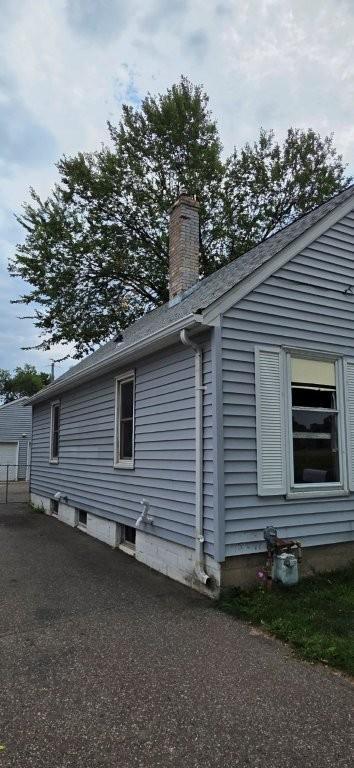 1034 Bidwell St, West Saint Paul, MN 55118