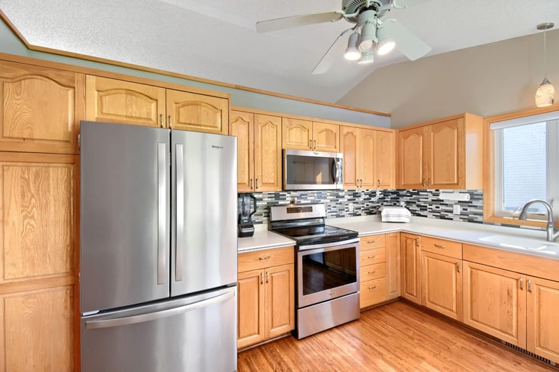224 Pendryn Hill Bay, Woodbury, MN 55125