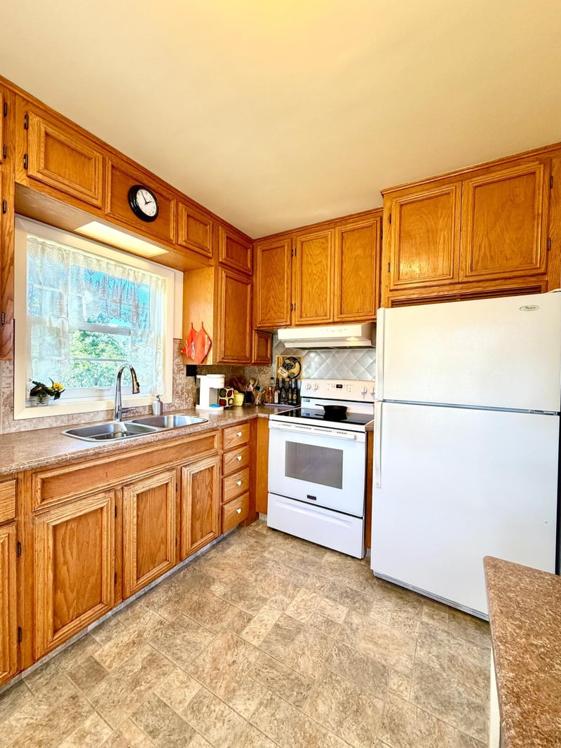 2001 S Lake Irving Dr SW, Bemidji, MN 56601