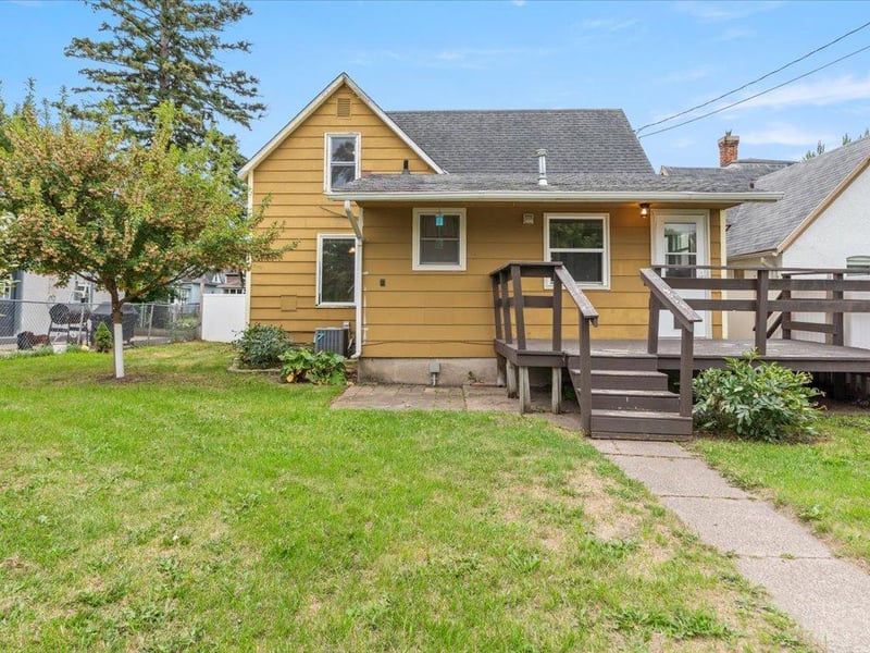 1505 Pine St, Brainerd, MN 56401