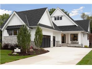 7091 Highland Ct, Eden Prairie, MN 55346