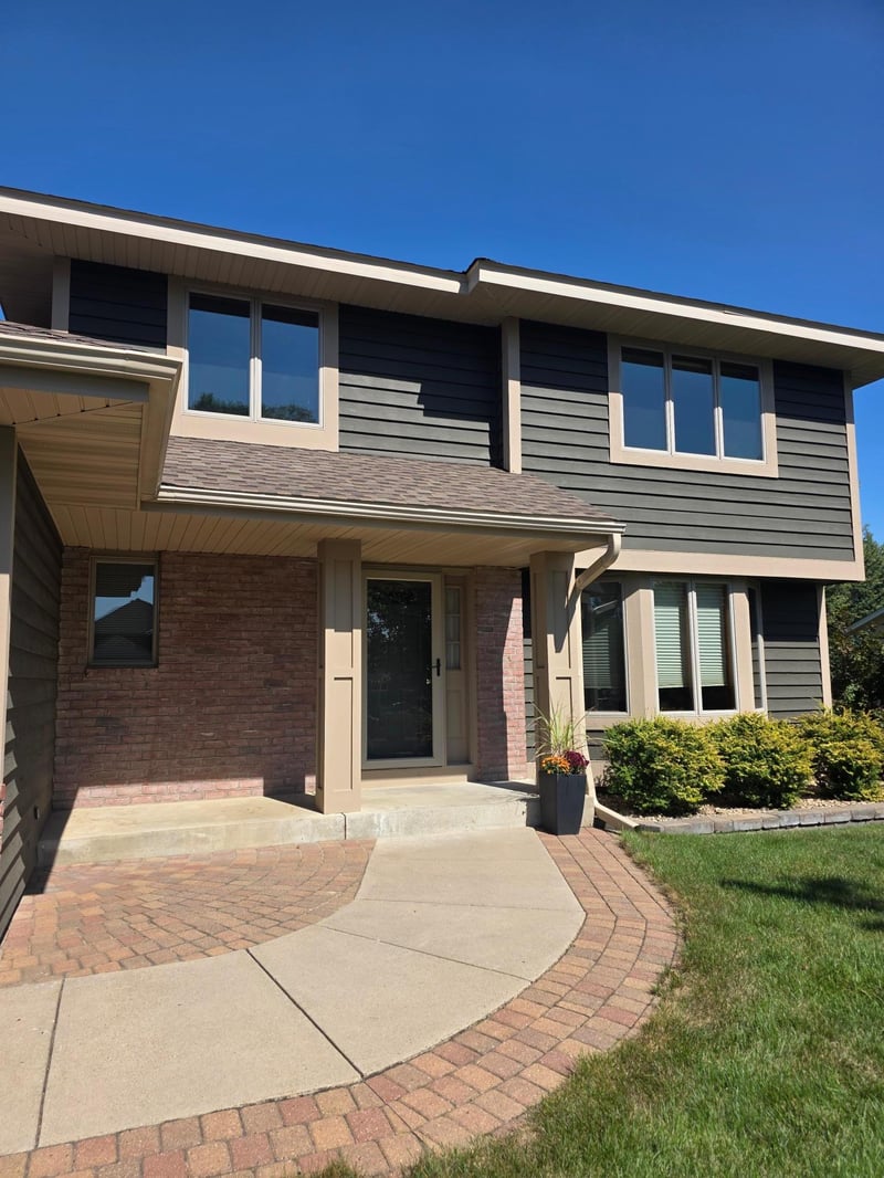 9623 161st St W, Lakeville, MN 55044