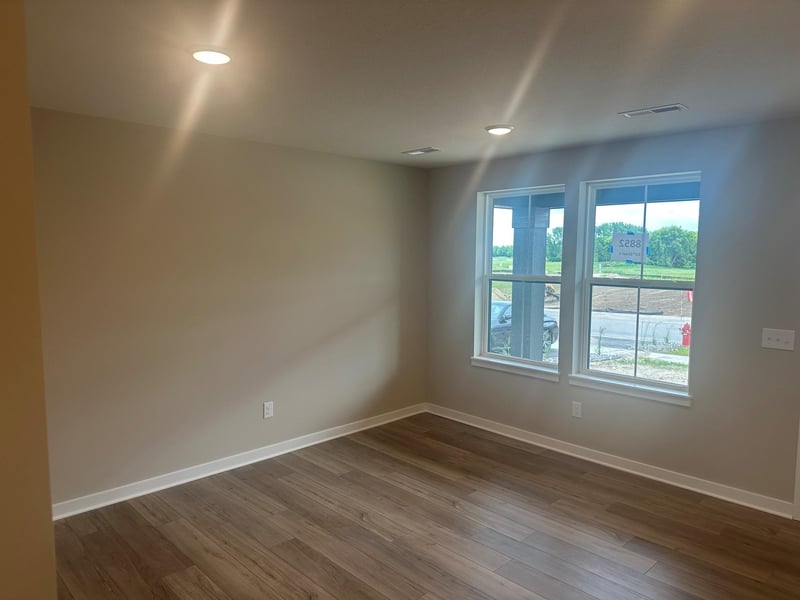 6364 Isle Ave S, Cottage Grove, MN 55016