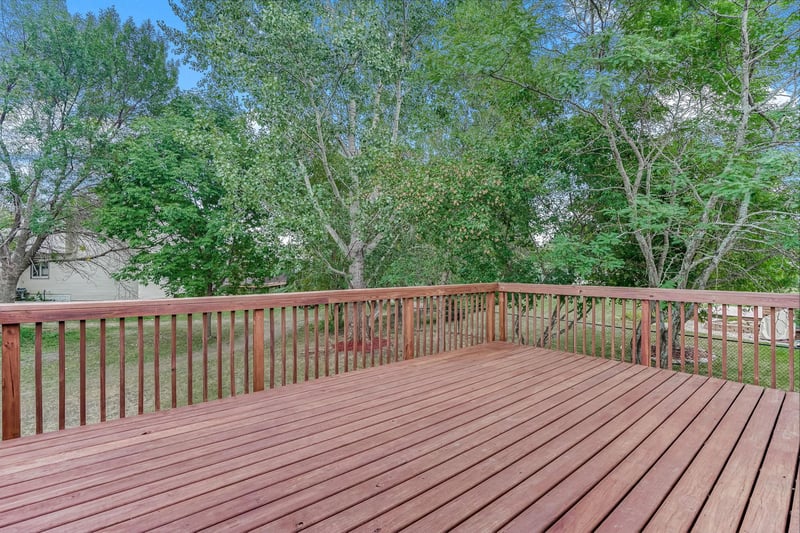 405 5th St NW, Saint Michael, MN 55376