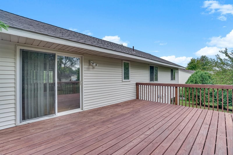 405 5th St NW, Saint Michael, MN 55376