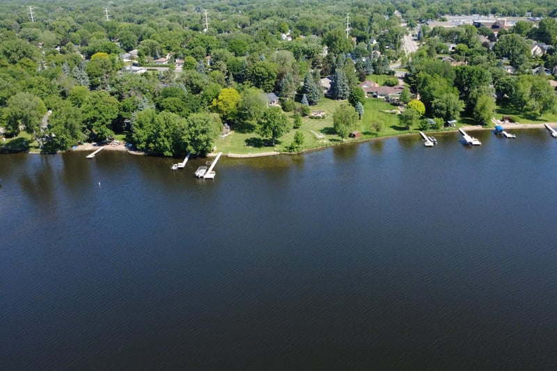 2205 Long Lake Rd, New Brighton, MN 55112