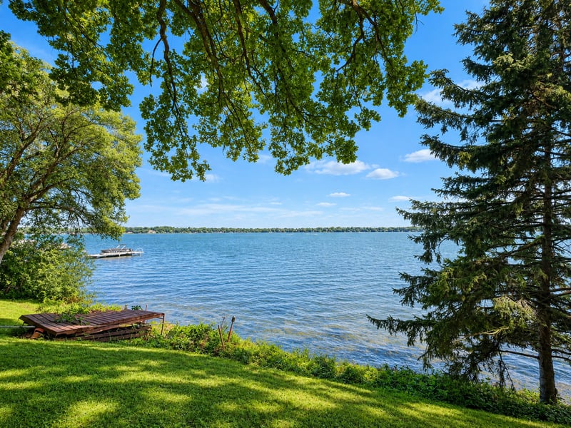 6309 24th St NE, Willmar, MN 56201