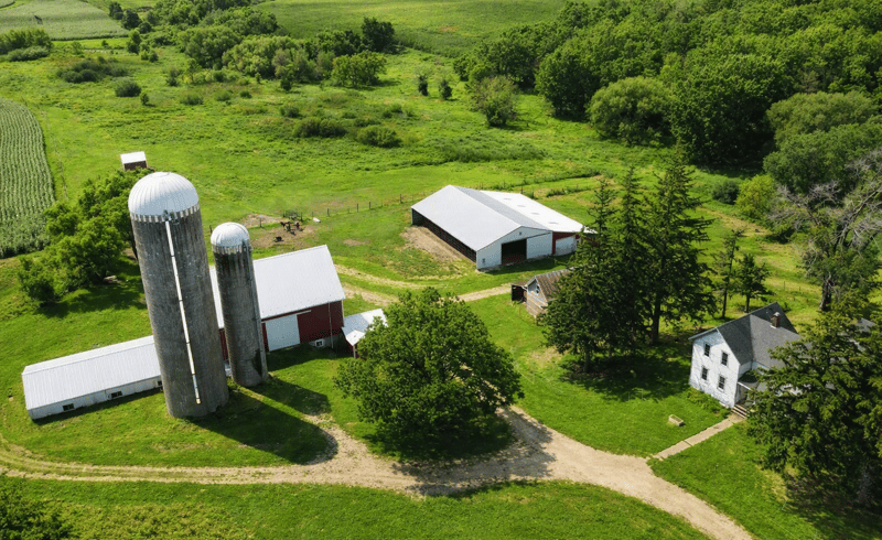 3292 430th St, Nerstrand, MN 55053