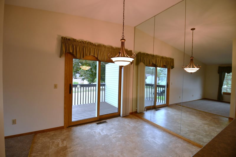 1929 Bielenberg Dr, Woodbury, MN 55125