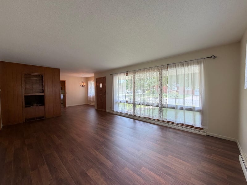 130 Arlington Dr, Amery, WI 54001