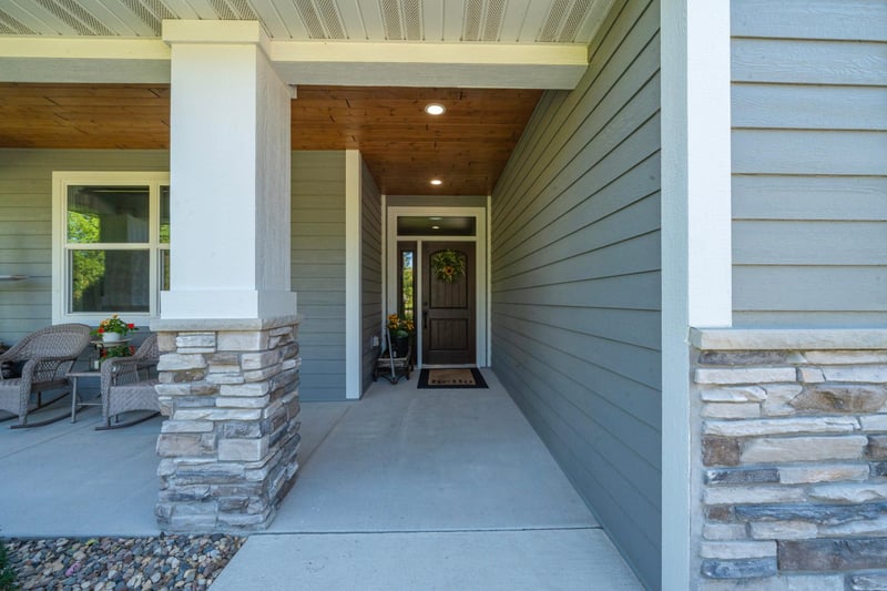 2446 Little Norway SE, Alexandria, MN 56308