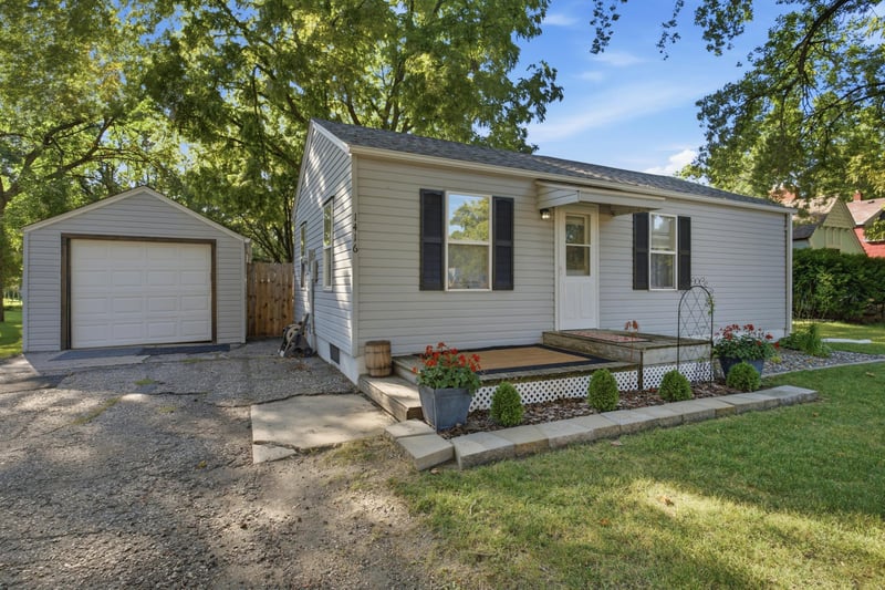 1416 6th St SW, Willmar, MN 56201