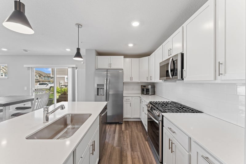 21902 Denton Ave, Farmington, MN 55024