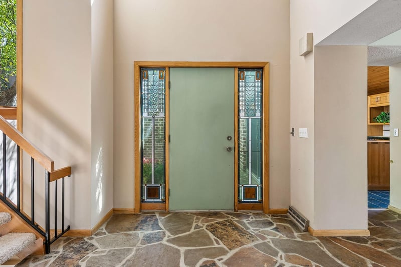 6416 Vernon Ave S, Edina, MN 55436