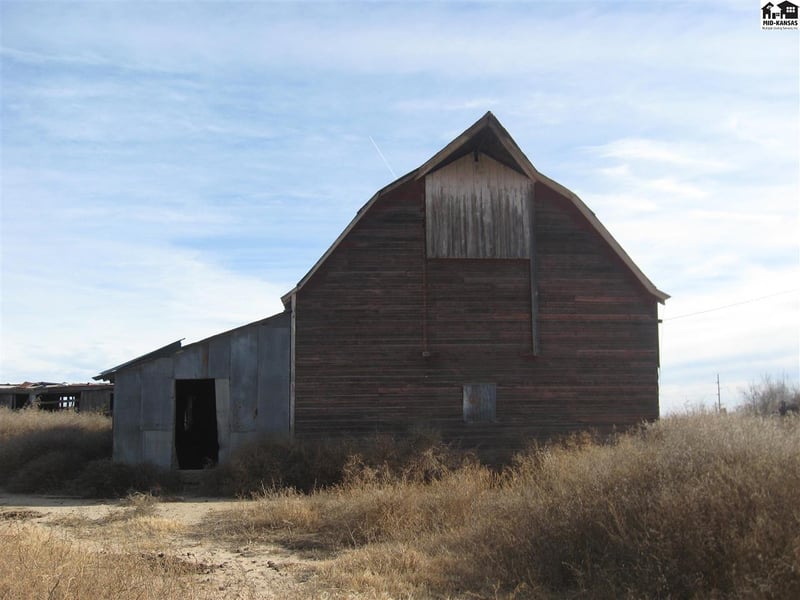 27008 W K61 Hwy, Langdon, KS 67583