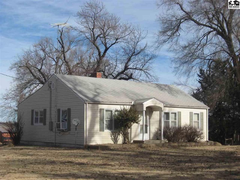 27008 W K61 Hwy, Langdon, KS 67583