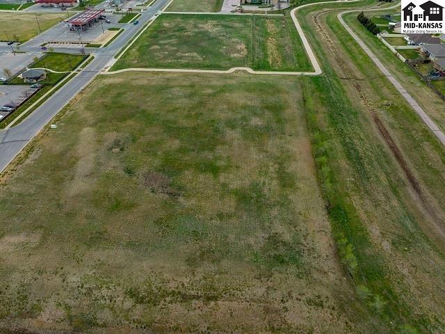 0000 Plaza East Dr, Hutchinson, KS 67502