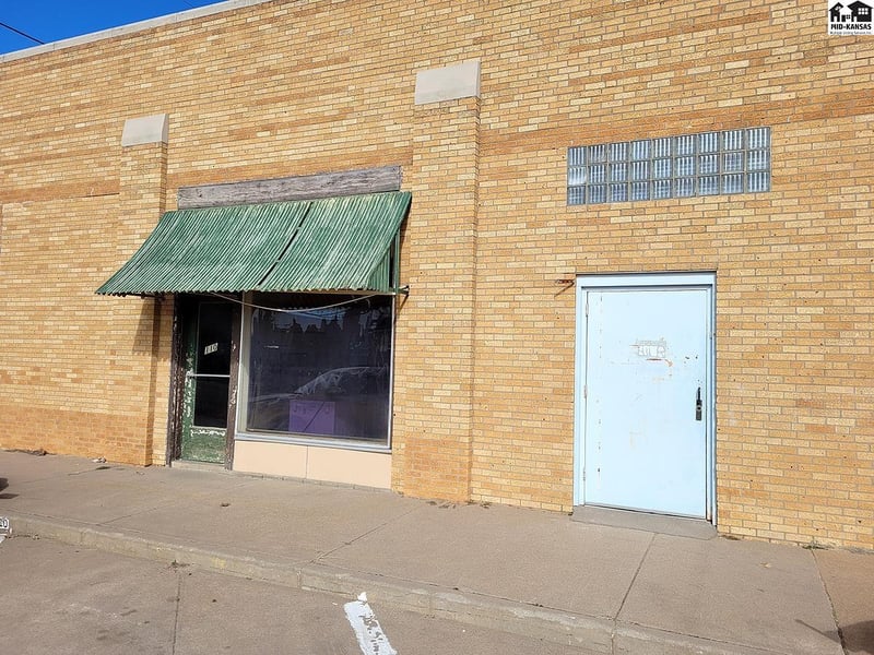 103 Main St, Stafford, KS 67578