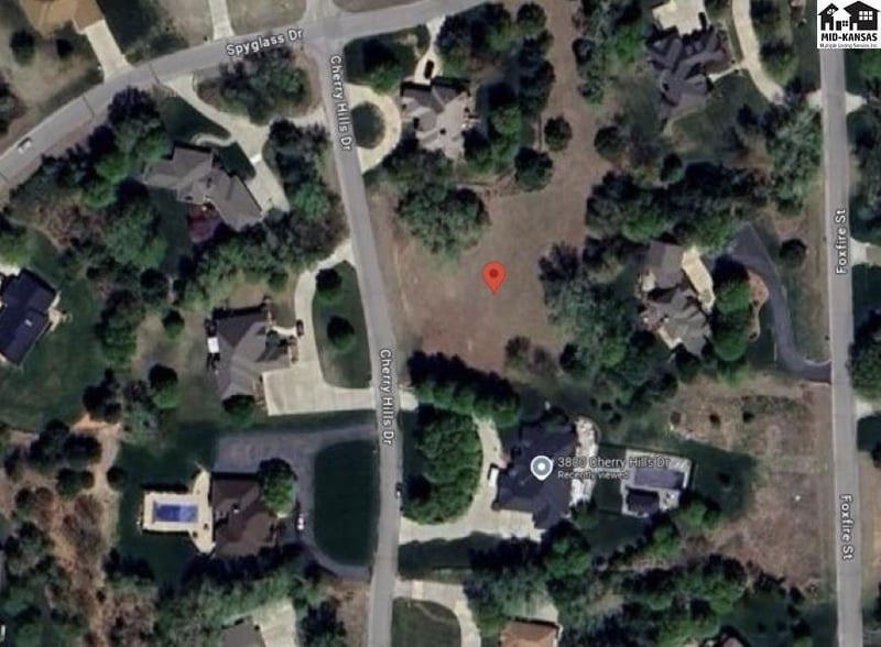0000 Cherry Hills Dr, Hutchinson, KS 67502