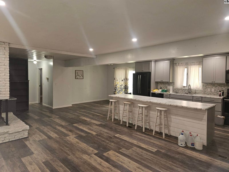 1145 Central Ave, Mcpherson, KS 67460