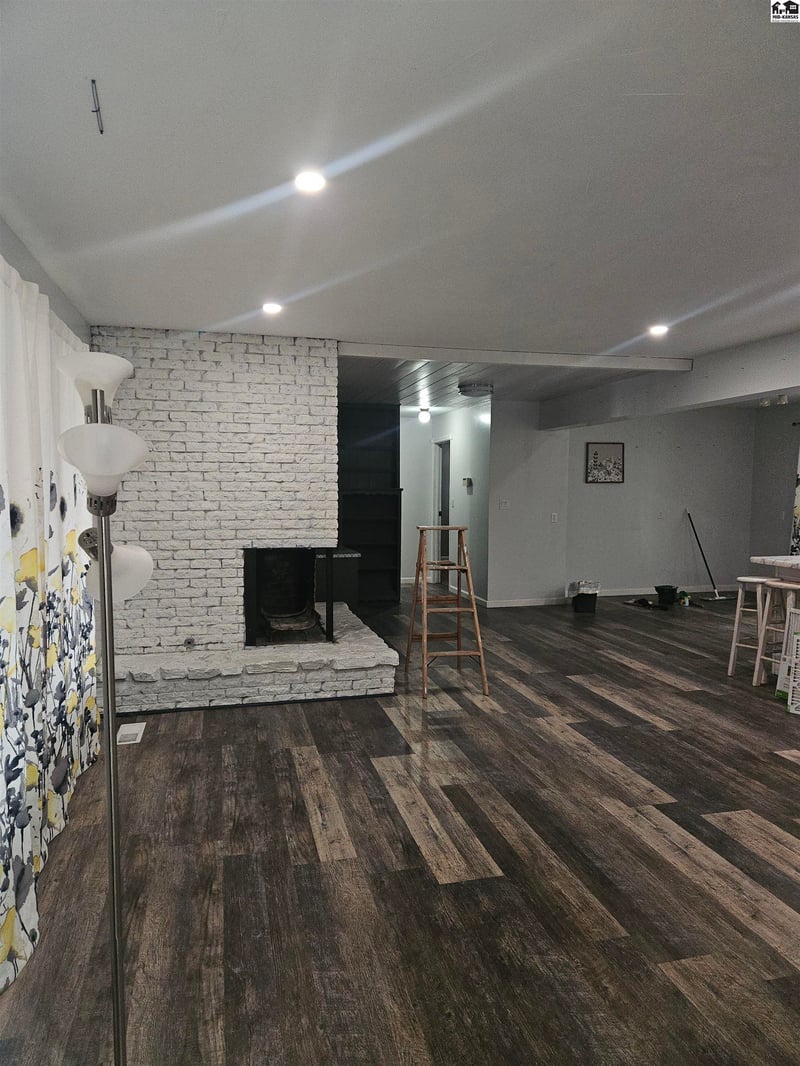 1145 Central Ave, Mcpherson, KS 67460