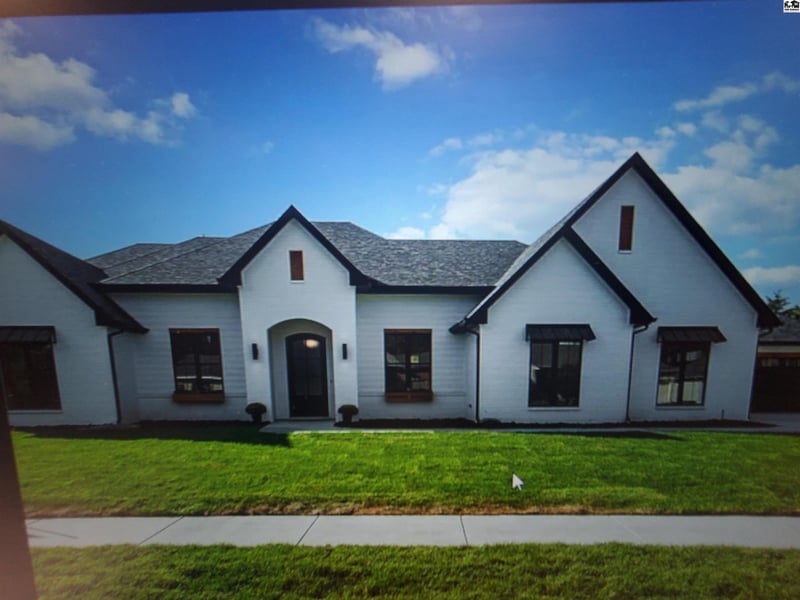 12715 E Killarney St, Wichita, KS 67206