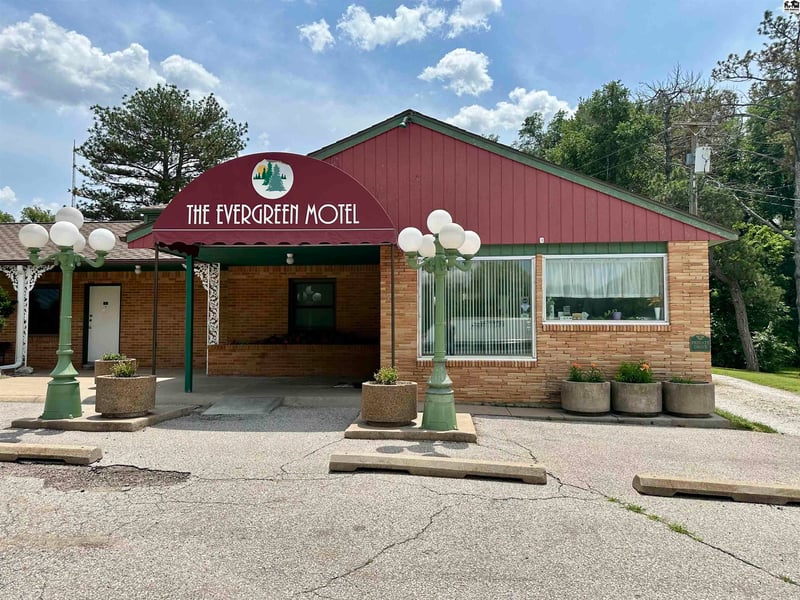 20001 Us Highway 54, Pratt, KS 67124
