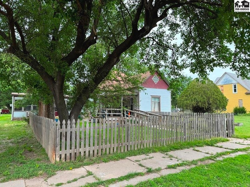 505 Main St, Lewis, KS 67552