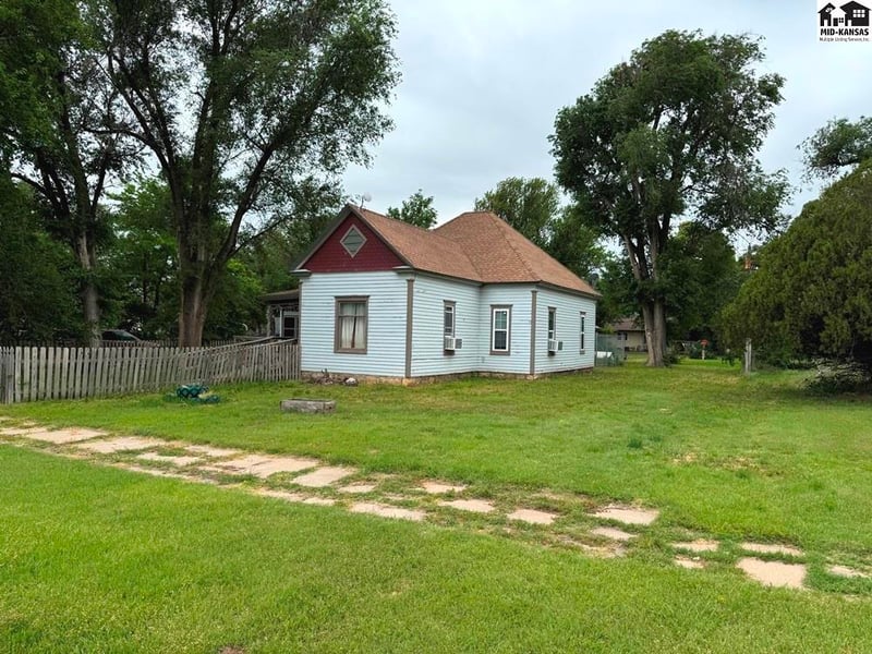 505 Main St, Lewis, KS 67552