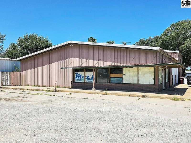 540 S Main St, Galva, KS 67443