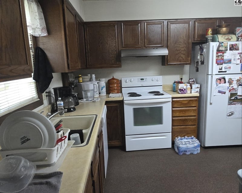 920 Wheatland Dr, Buhler, KS 67522