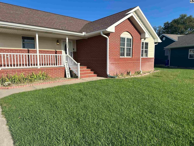 608 Baldwin St, Galva, KS 67443