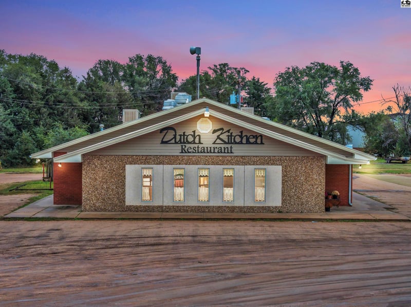 6803 Highway K61, Hutchinson, KS 67501