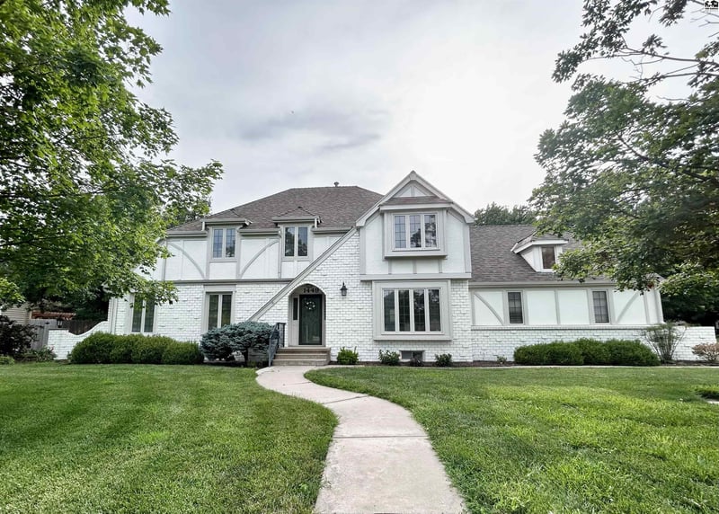 1449 North High Dr, Mcpherson, KS 67460