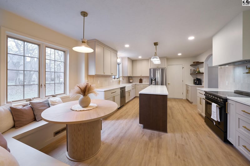 1449 North High Dr, Mcpherson, KS 67460