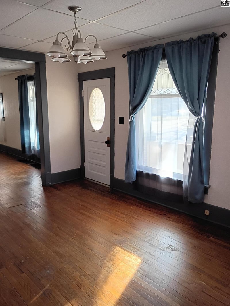 203 Washington , Lyons, KS 67554